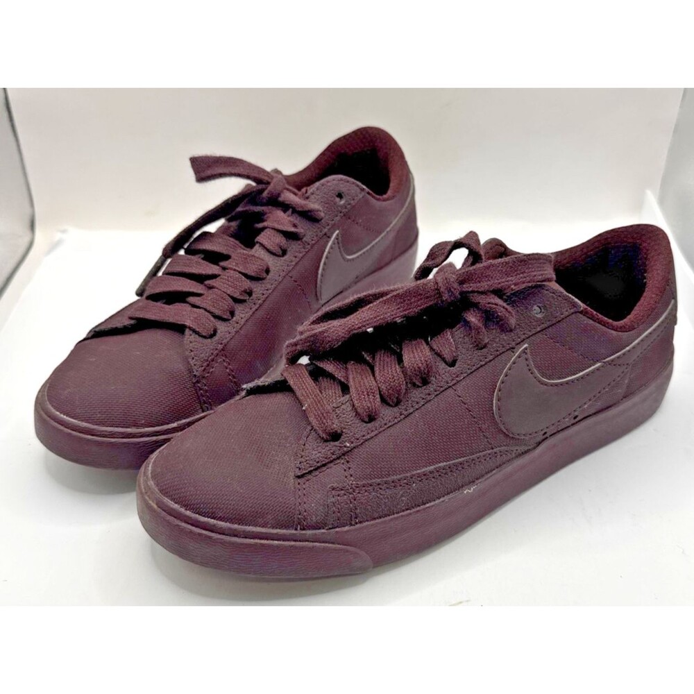 Nike Boys Girls  AA3987 600 Canvas Rare Triple Purple Burgundy Reflectors 5.5